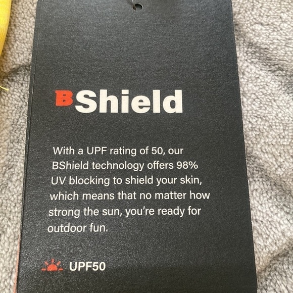 Bass outdoors yellow performance tee size large - Picture 3 of 8